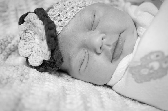 2010-12 Schaffhausen Newborn Favorite Pics-6