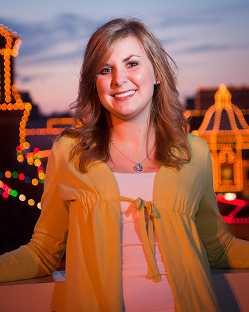 2010-12 Megan, Plaza Lights-2