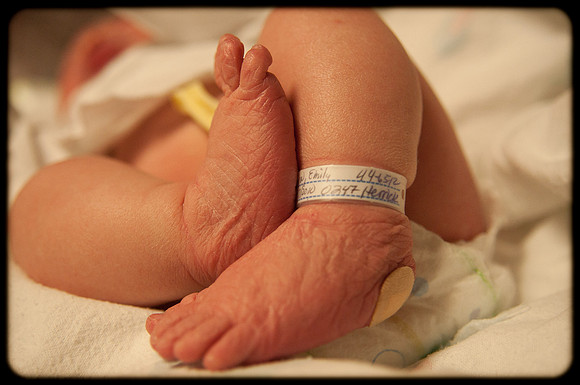 2010-12 Schaffhausen Newborn Favorite Pics-3