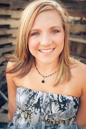 2011-07 Katlin, Senior-20