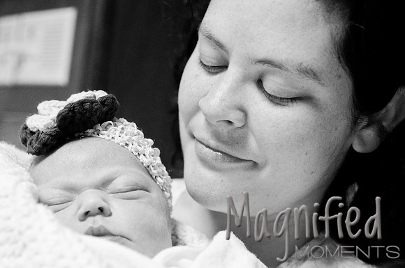 2010-12 Schaffhausen Newborn Favorite Pics-15