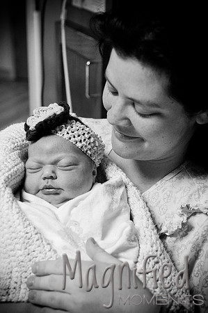 2010-12 Schaffhausen Newborn Favorite Pics-11
